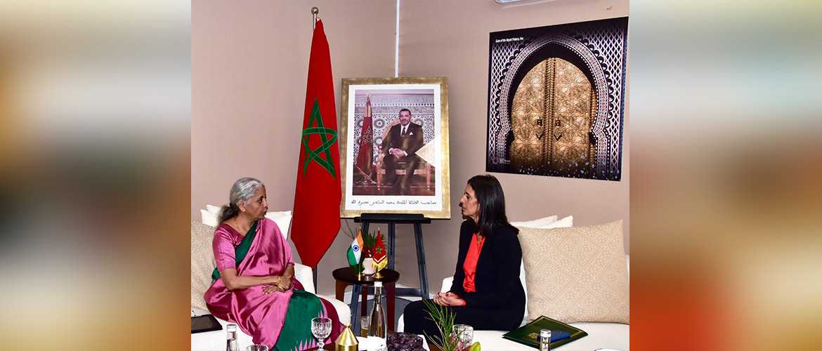  <p style="fcolor: #fff;  font-size: 15px; margin-bottom: -21px;"><b>Minister of Finance and Corporate Affairs of India H.E Nirmala Sitharaman meets Minister of Economy and Finance of Morocco H.E Nadia Fettah on the sidelines of the IMF-World Bank meetings held in Marrakech from 9-16 October, 2023</b></p>